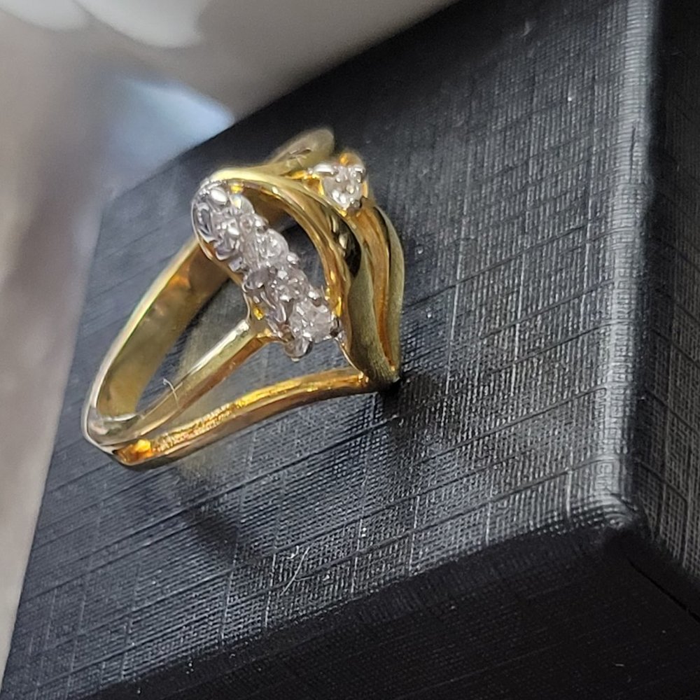 Cluster Ring Size 7 Swarovski Ice Cz 18k gold hge